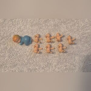 Vintage Mini Baby Cake Topper Figurines Soft Vinyl Plastic Crawling Babies Lot
